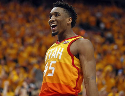 再辅以底角 再辅以底角